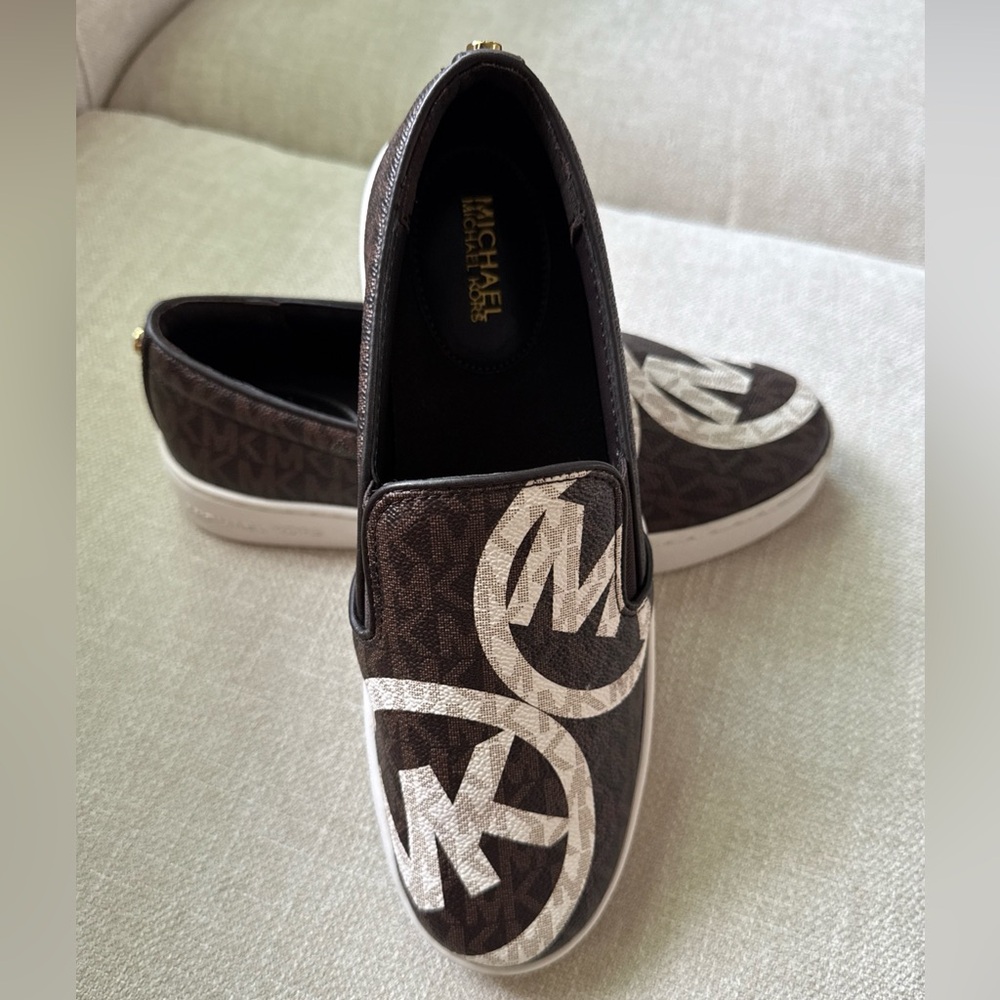 Michael Kors Brown and White Logo Slip-On Loafers Women Size 6.5